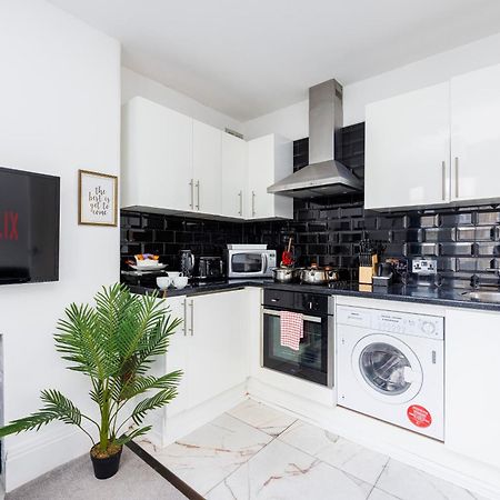 London Bridge 2 Bed Apartment - Sleeps 3 Екстериор снимка