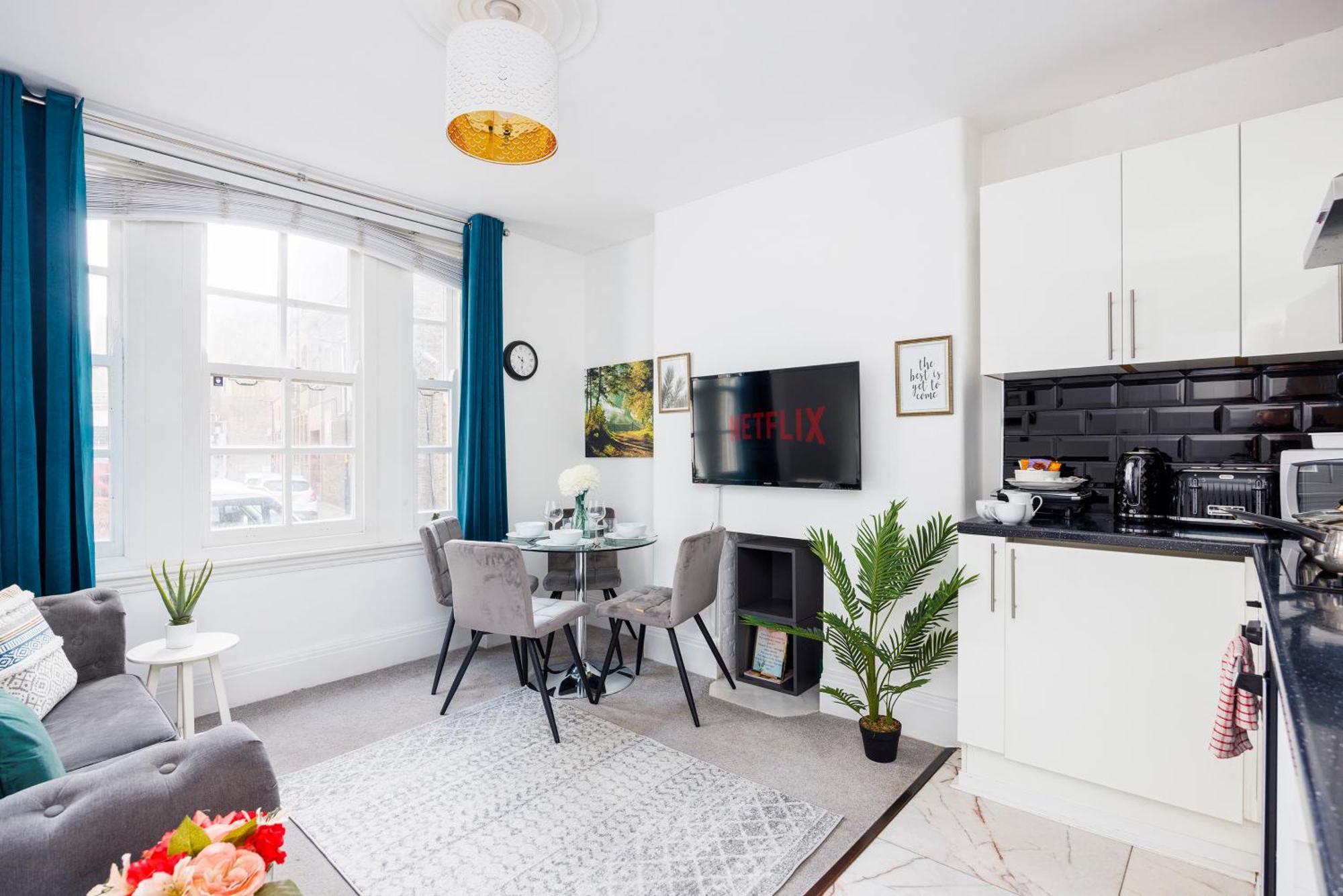 London Bridge 2 Bed Apartment - Sleeps 3 Екстериор снимка