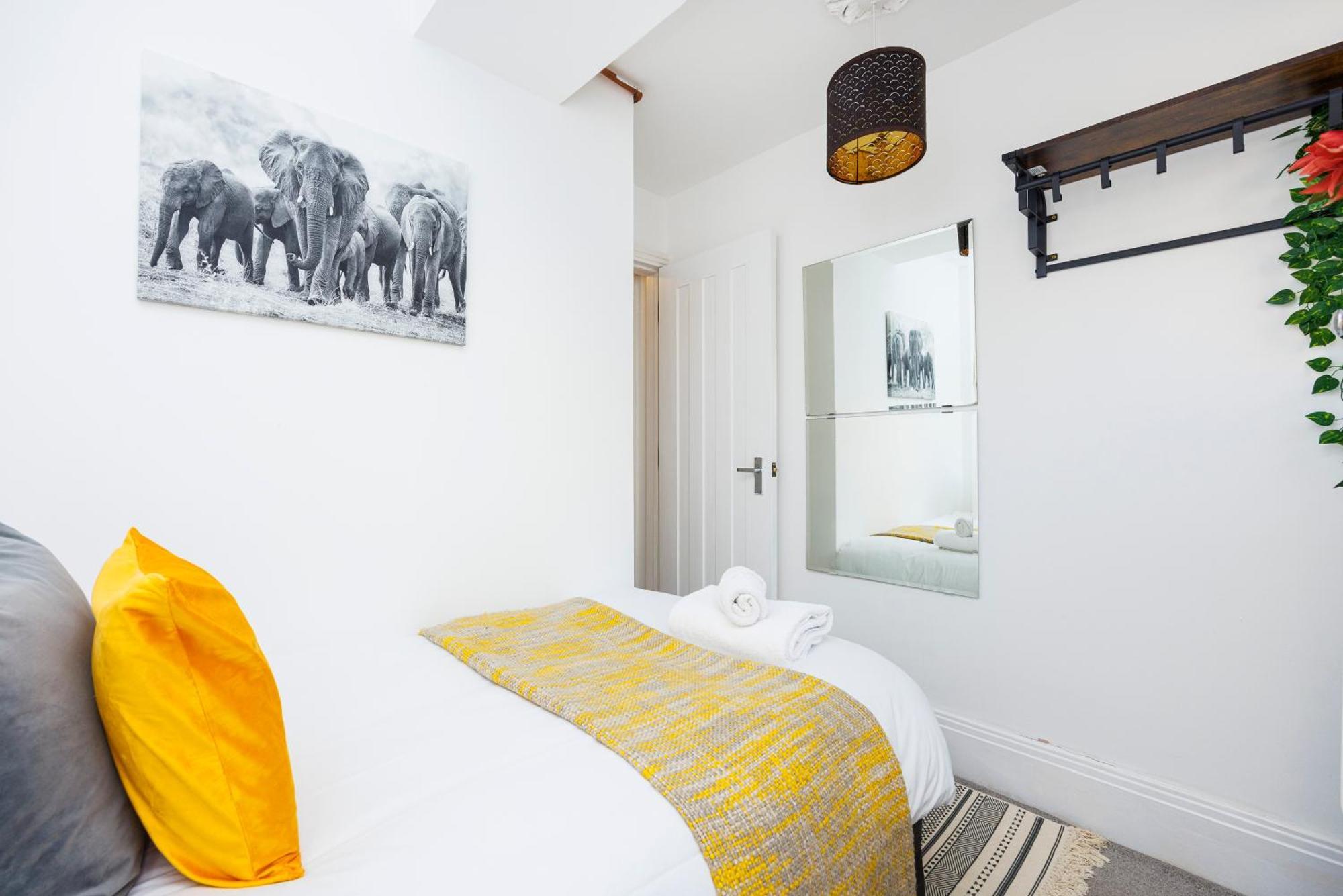 London Bridge 2 Bed Apartment - Sleeps 3 Екстериор снимка